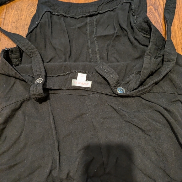 Xhilaration Capri Overalls - Picture 2 of 2